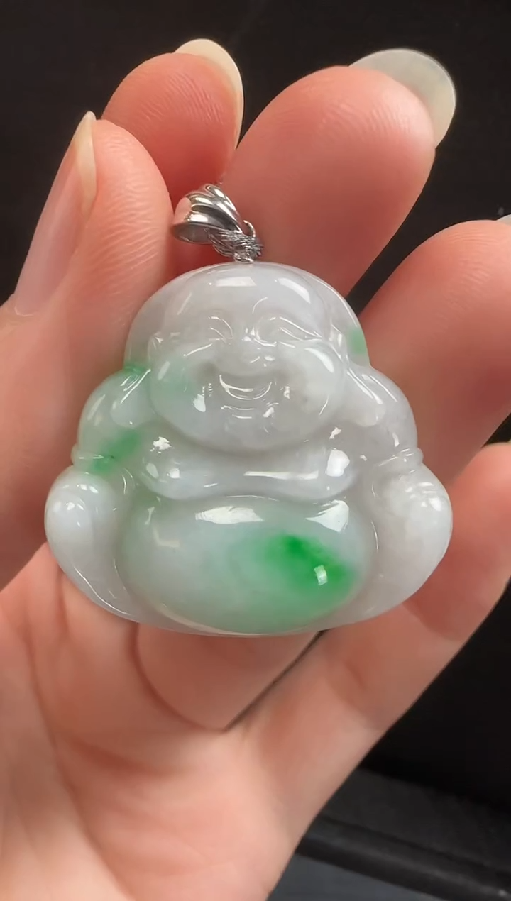 颈饰18K金镶嵌翡翠354玉佛一个