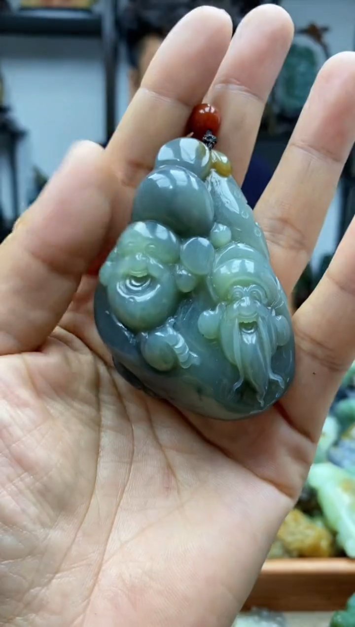 和田玉未镶嵌把件1