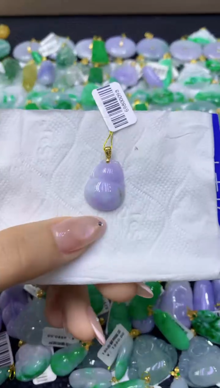 颈饰未镶嵌翡翠天然缅甸翡翠A货