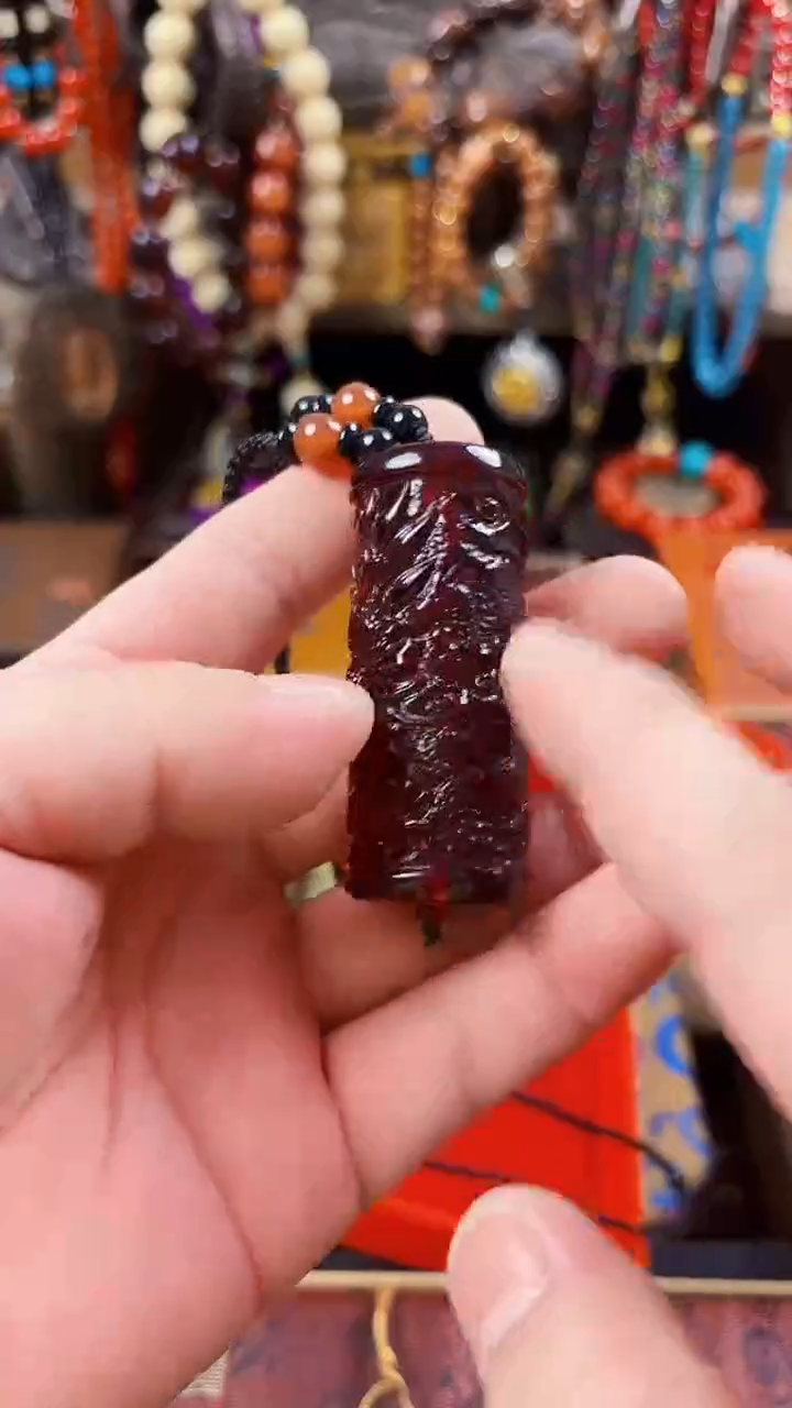 未镶嵌血珀耳饰-----------------
