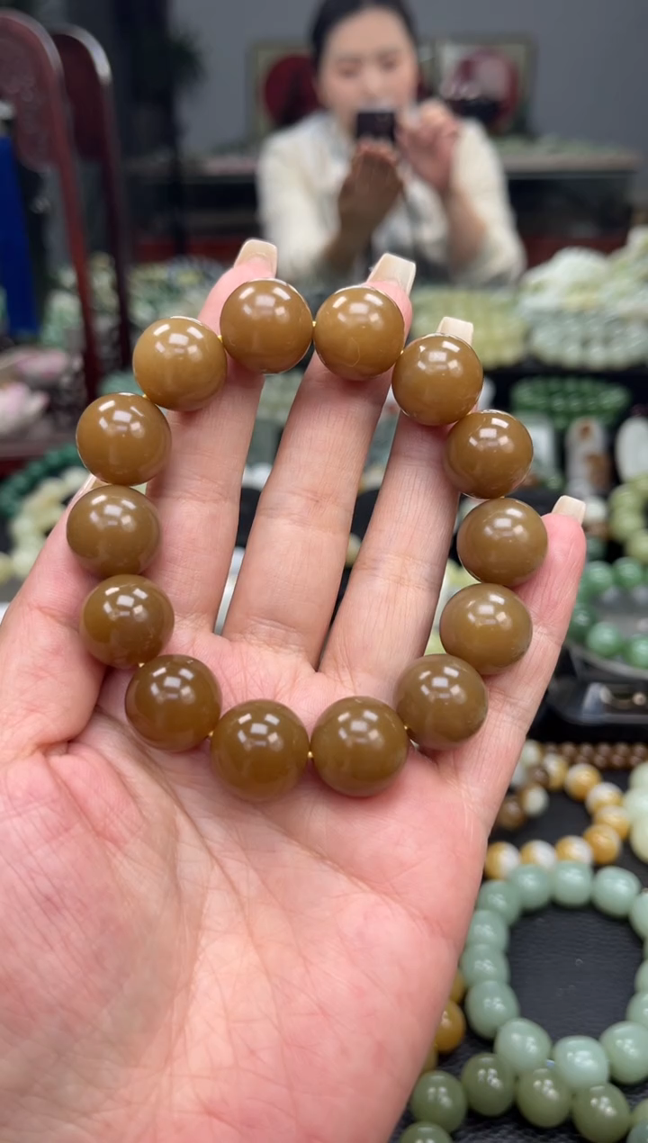 【闪购商品】和田玉手串未镶嵌新疆且末红糖卡16