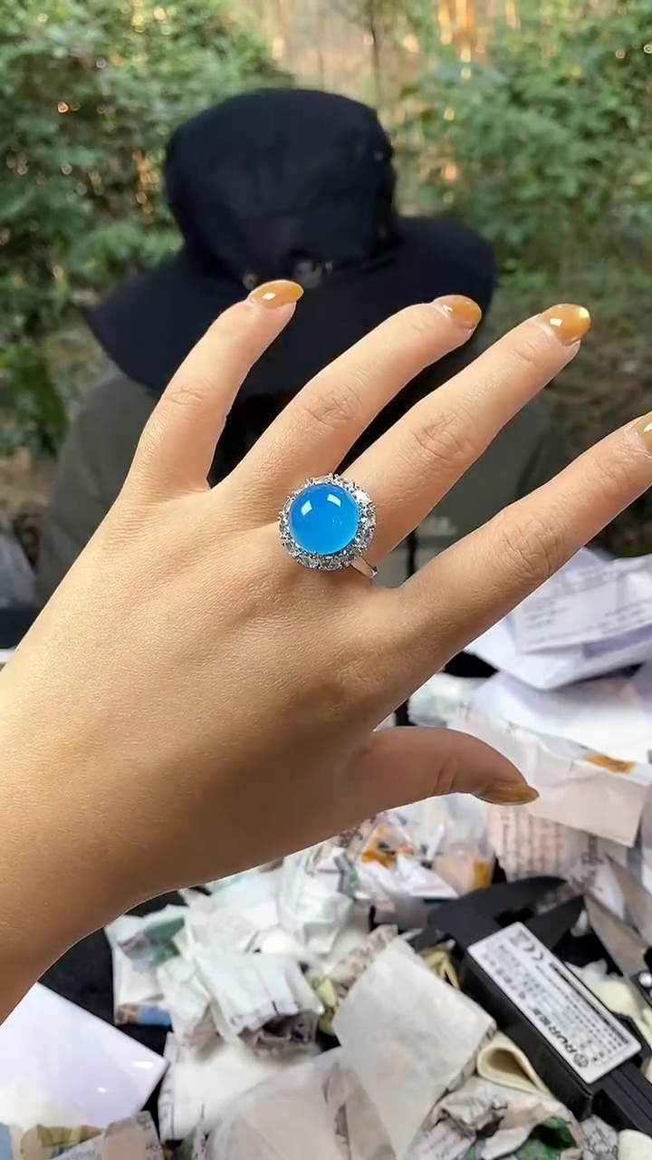 满色吊坠，所见即所得！！！