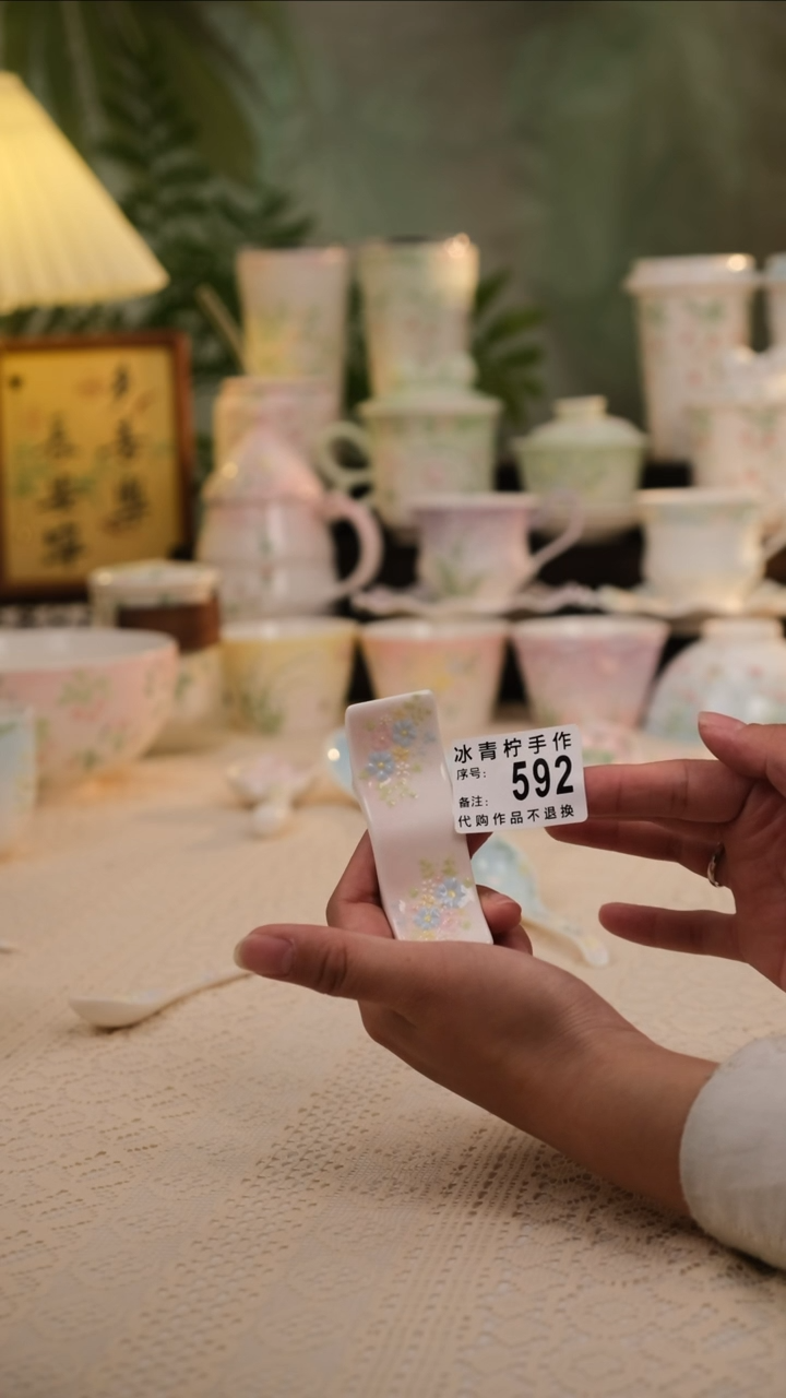 【闪购商品】景德镇手工手绘陶瓷