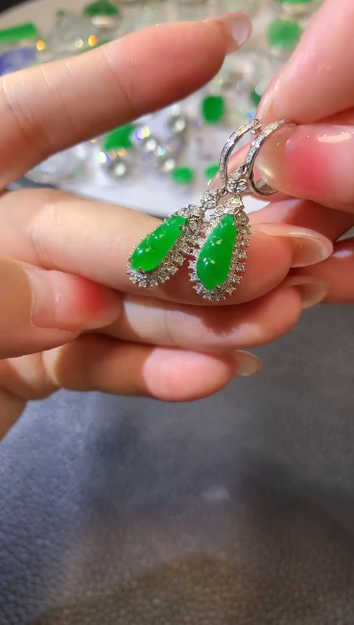 【闪购商品】翡翠耳饰18K金镶嵌A115 翡翠