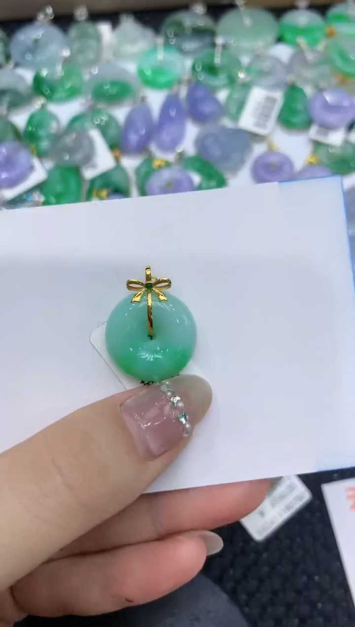 【闪购商品】翡翠颈饰18K金镶嵌222222222