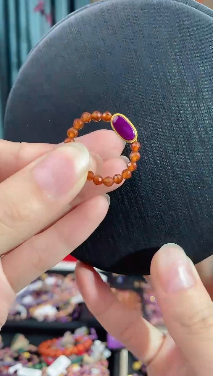 【闪购商品】苏纪石（舒俱来）戒圈18K金镶嵌816