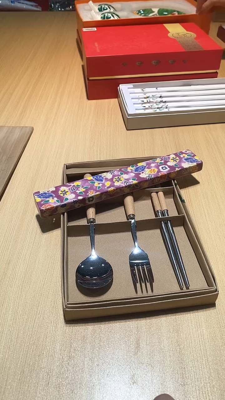 【闪购商品】瓷片锅碗瓢盆一件不剩