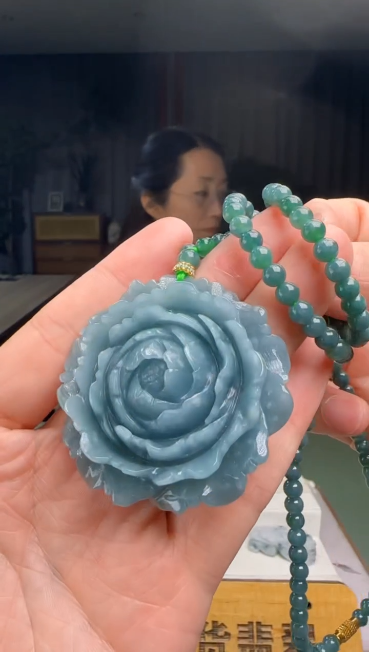 【闪购商品】翡翠吊坠(赠链)未镶嵌DY@@WS1WX26648