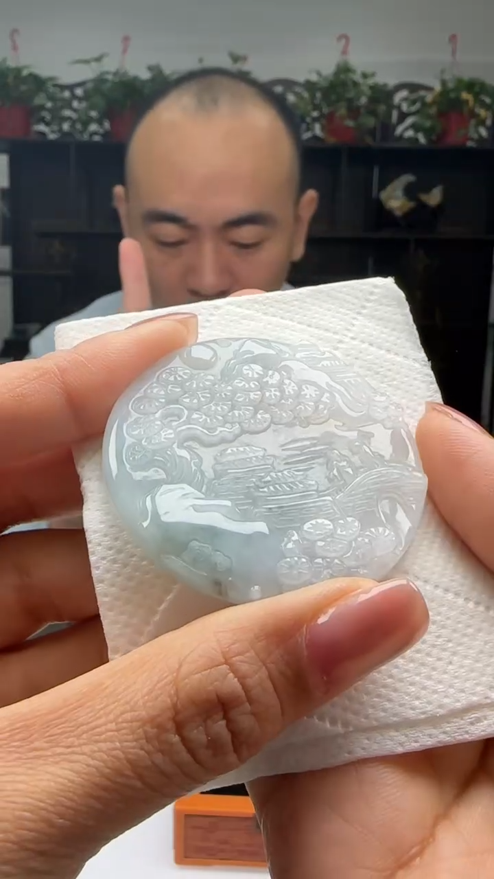 【闪购商品】翡翠颈饰未镶嵌天然翡翠A货吊坠