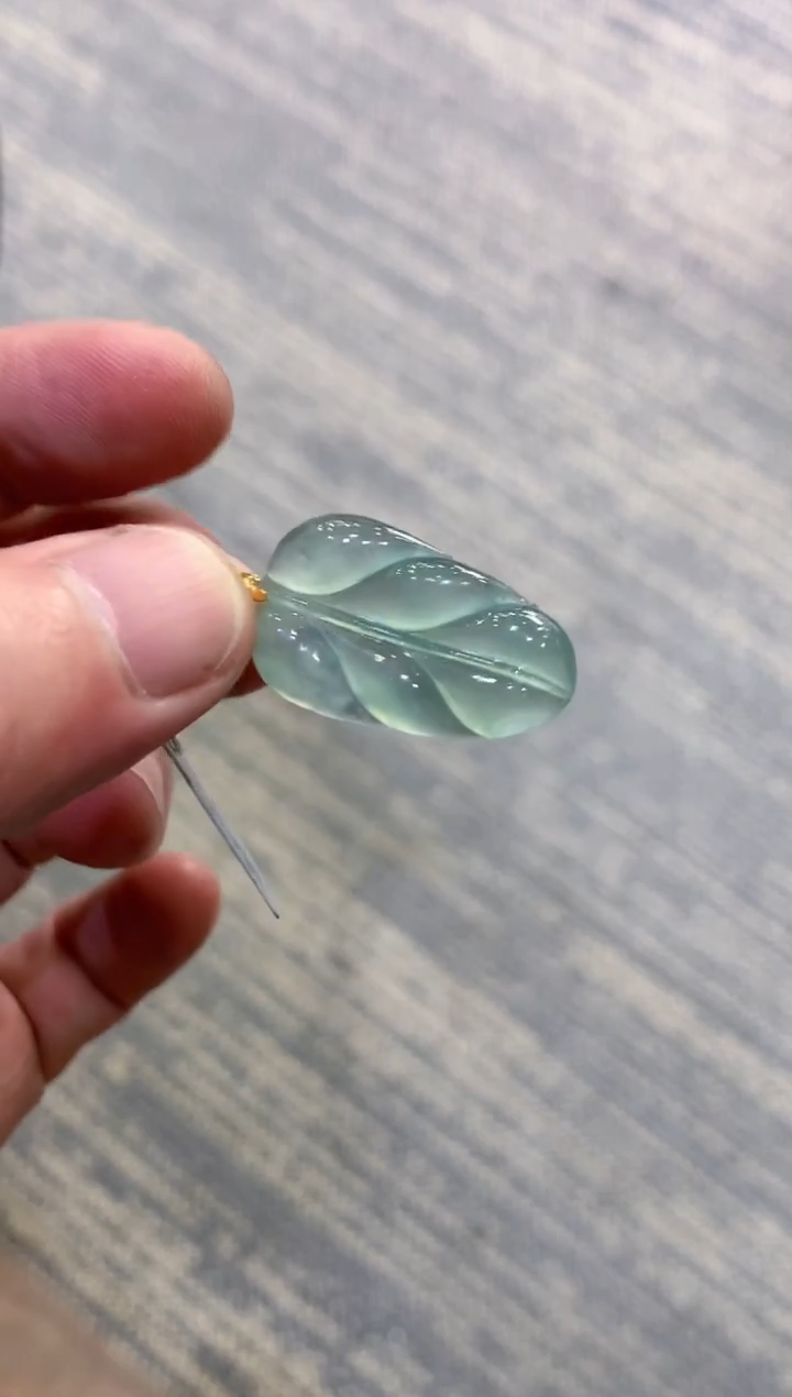 颈饰未镶嵌翡翠天然A货翡翠