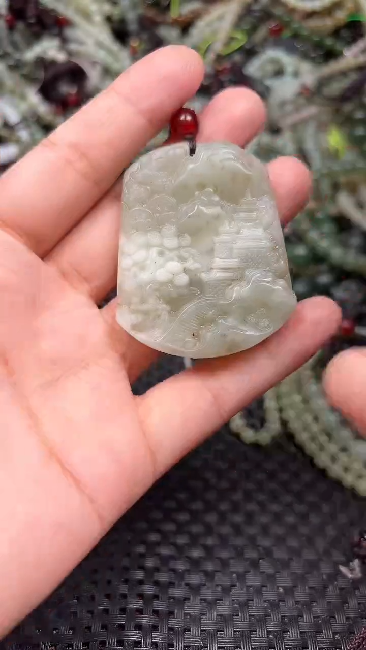 颈饰未镶嵌和田玉1