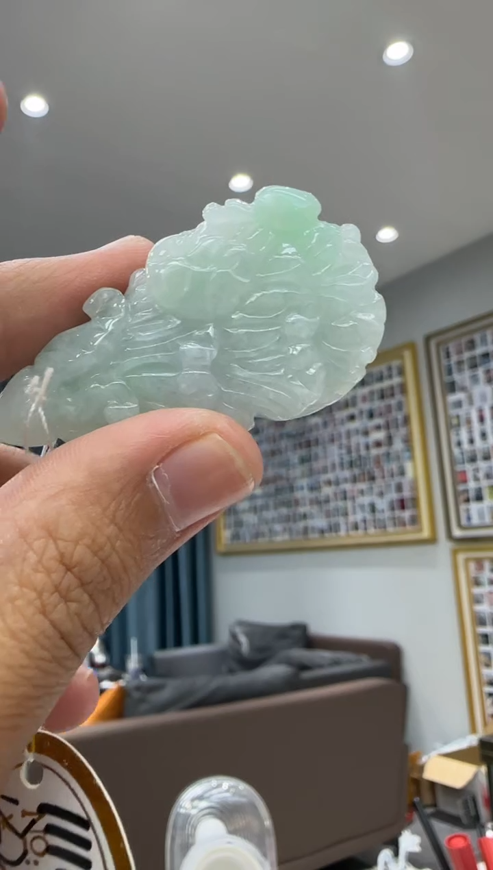 颈饰未镶嵌翡翠蓬**雪天然翡翠A货孤品一件