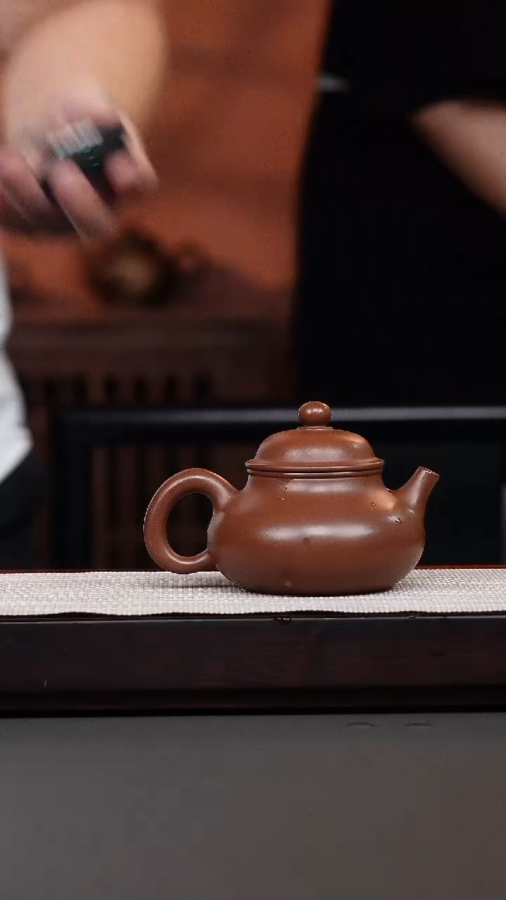 茶壶紫砂底漕青容天