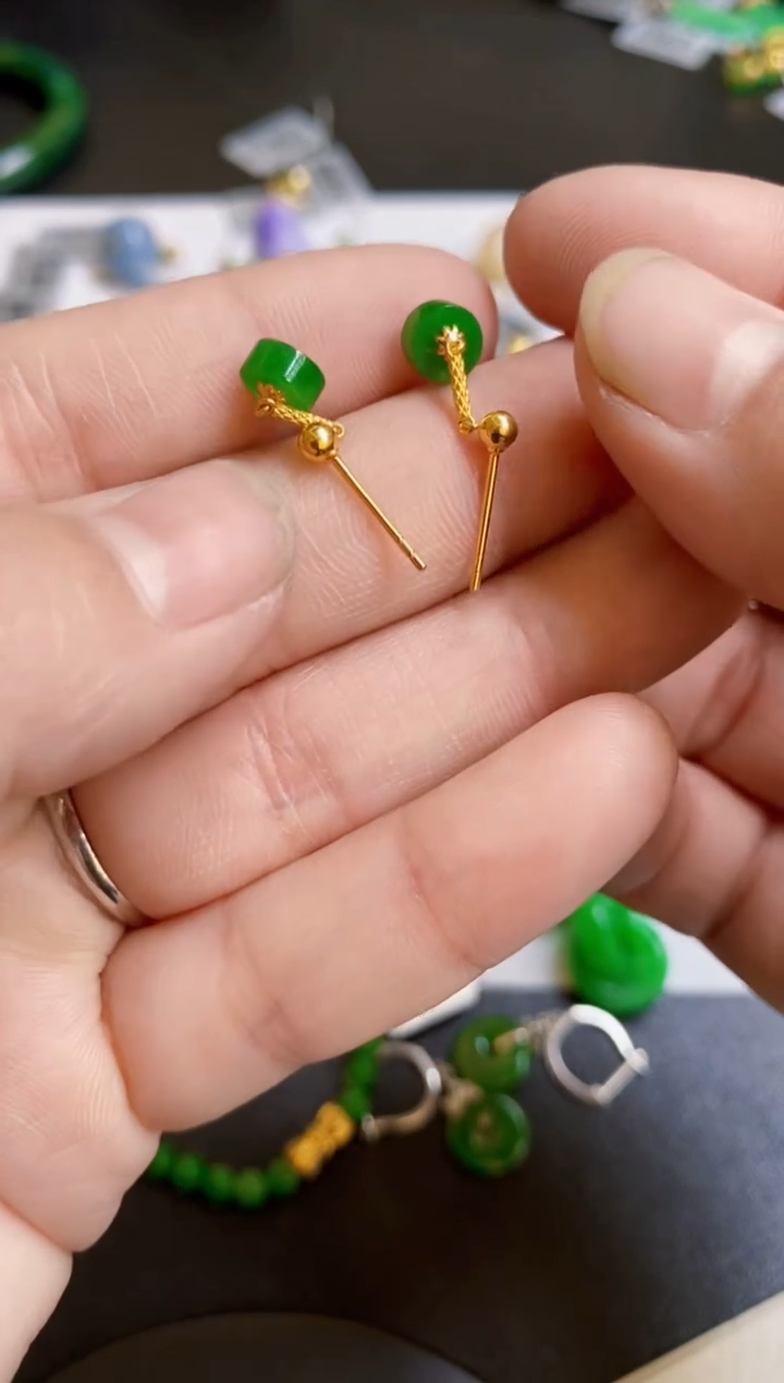 【闪购商品】翡翠颈饰18K金镶嵌耳