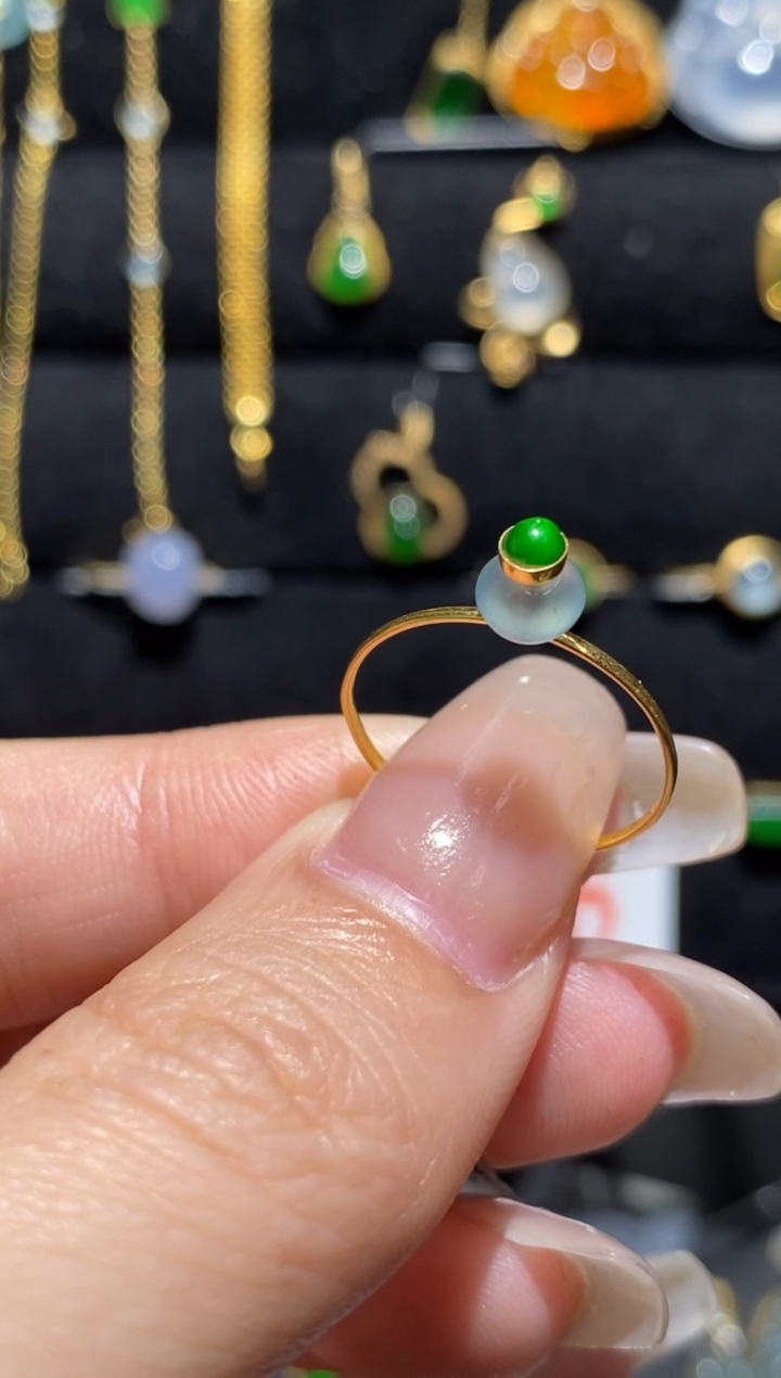 【闪购商品】翡翠戒指18K金镶嵌戒指