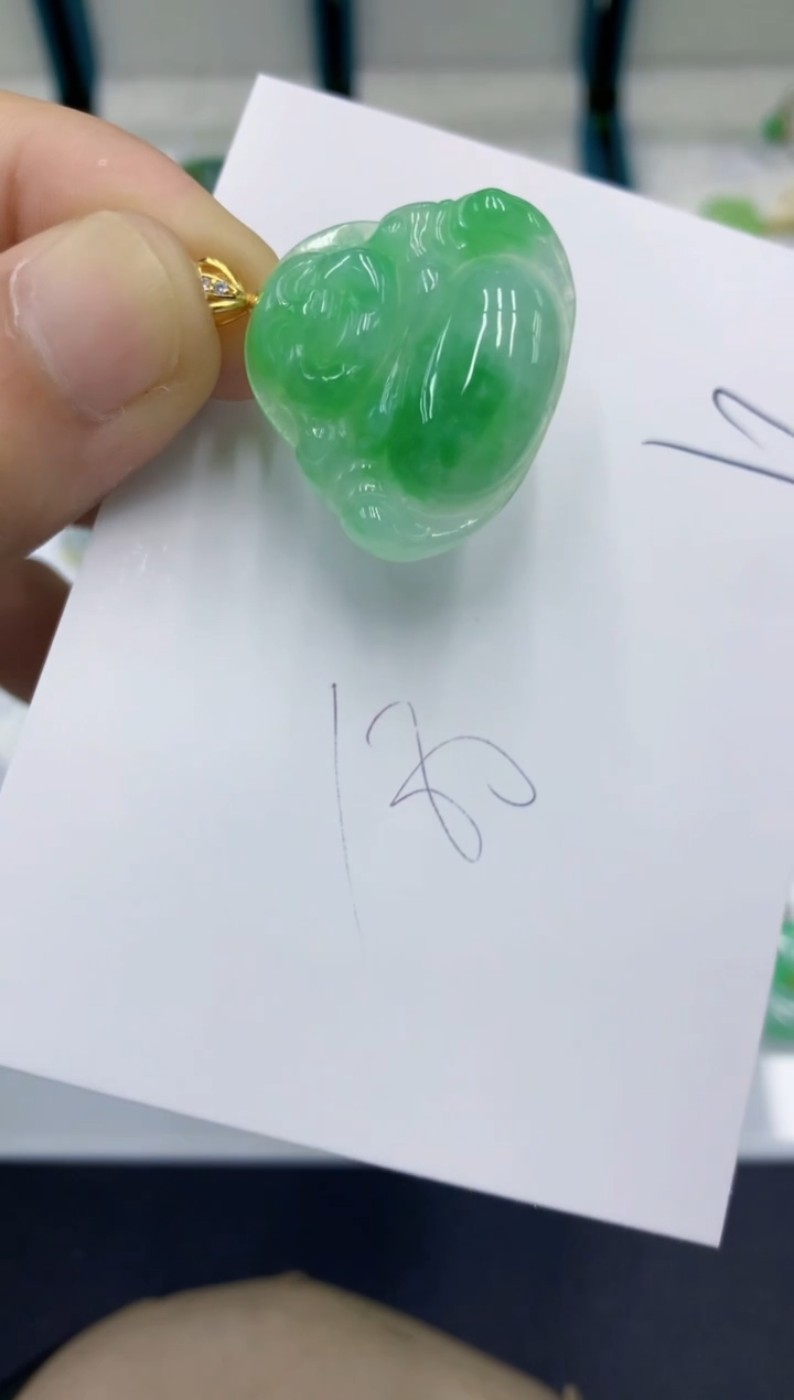 颈饰未镶嵌翡翠翡翠