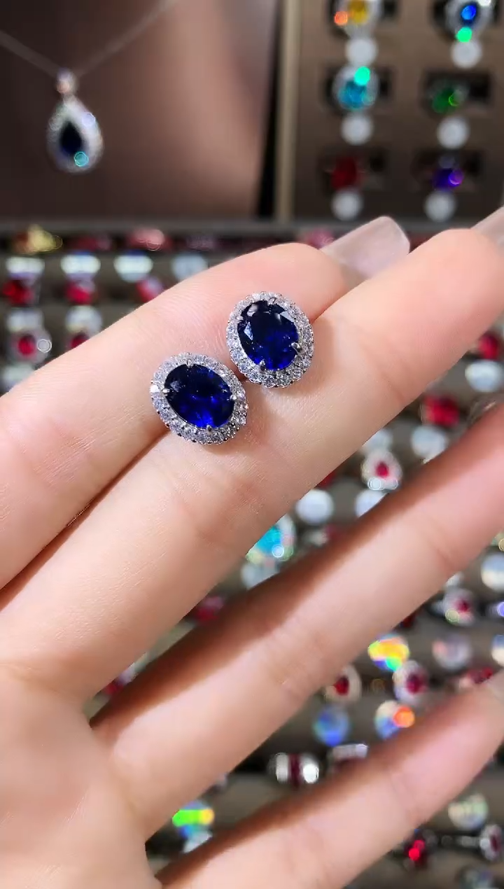 耳饰蓝宝石银S925镶嵌68银色