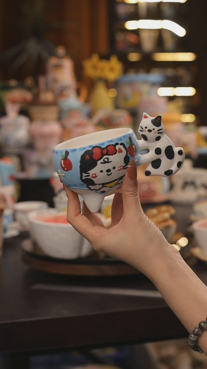 景德镇釉下彩绘设计师款式陶瓷