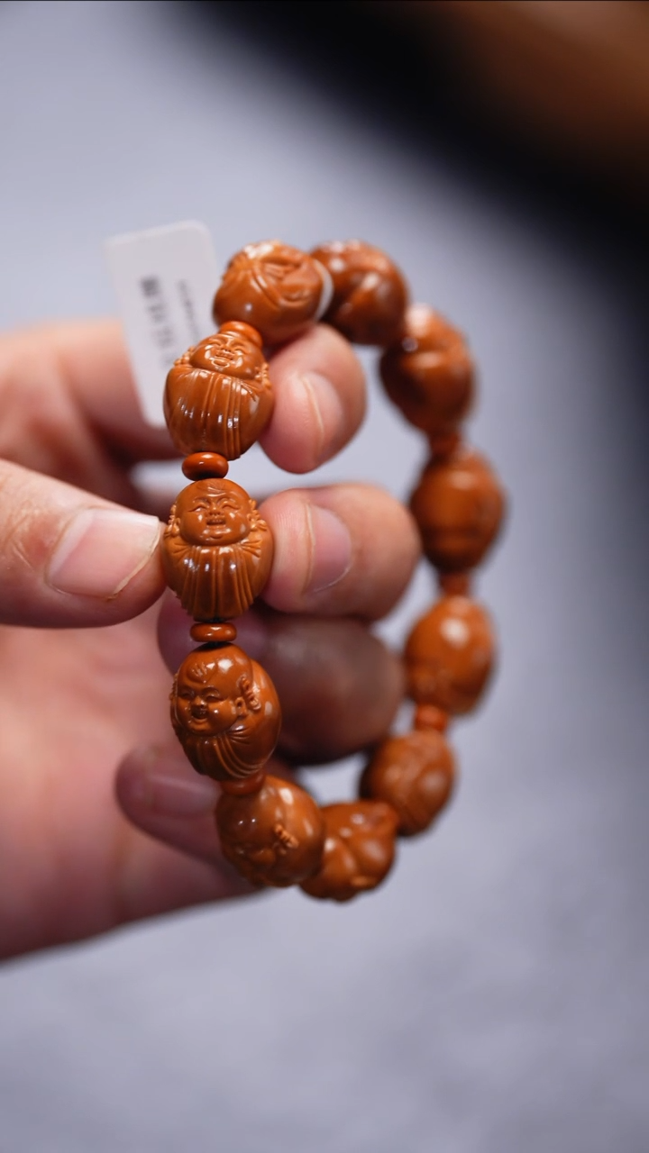 【闪购商品】橄榄核吊坠更厉害