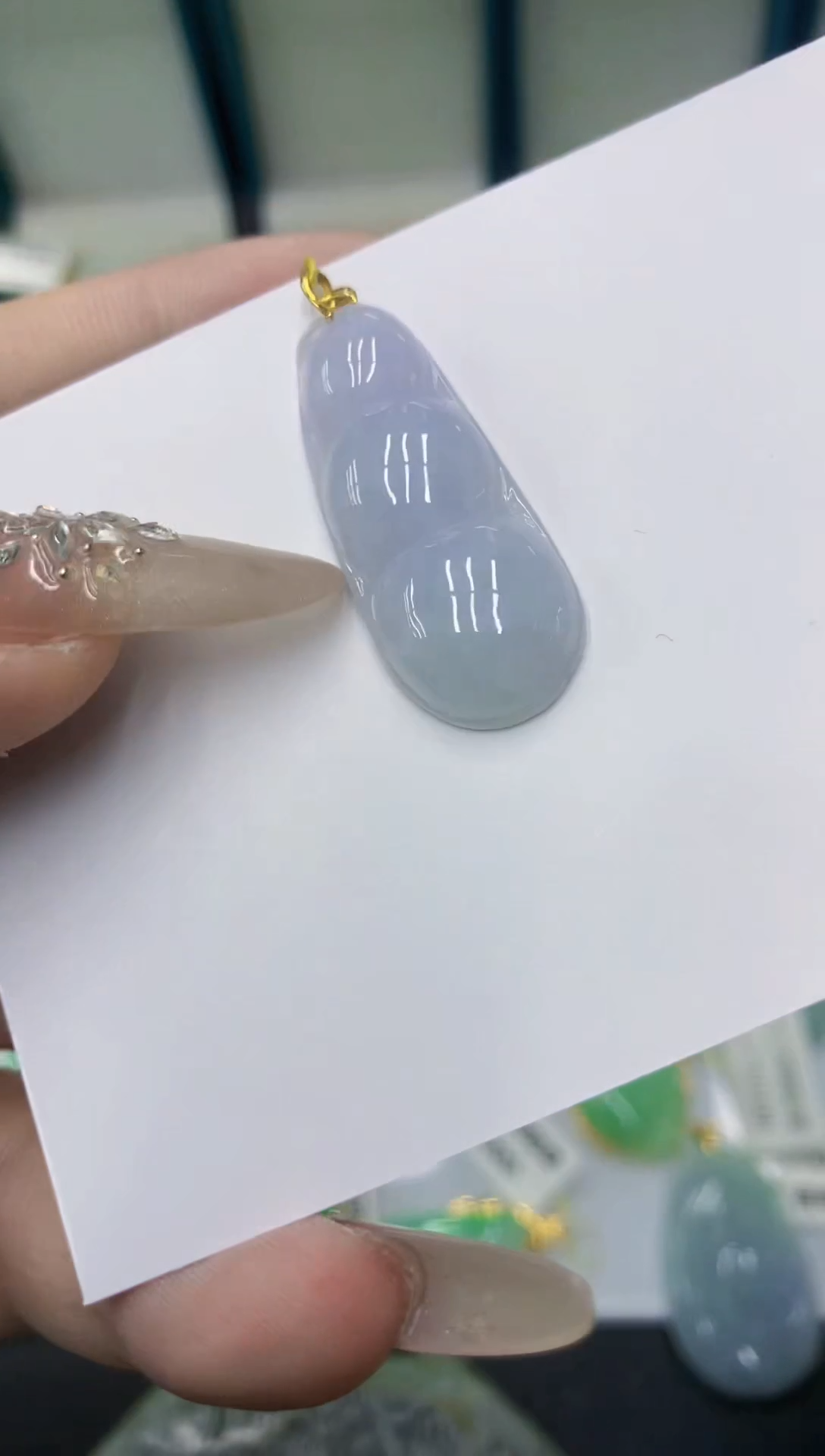 颈饰18K金镶嵌翡翠11111