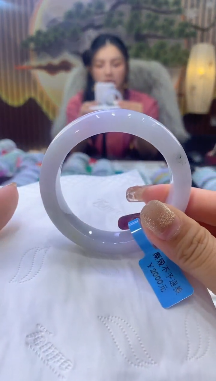 【闪购商品】翡翠手镯未镶嵌多人01863