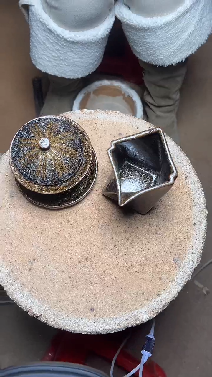 【闪购商品】茶盏名家徐亚凤建盏（带证书礼盒）25