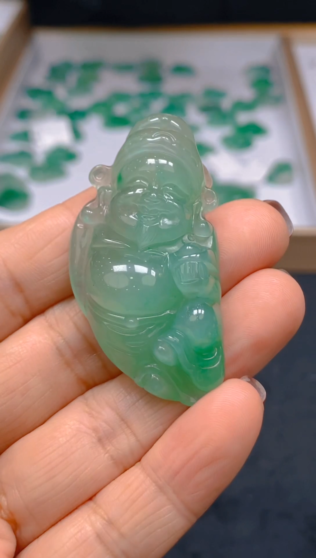 【闪购商品】石英质玉颈饰未镶嵌冰美人非洲翠A货冰种035