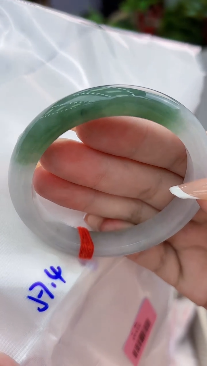 【闪购商品】翡翠手镯未镶嵌翡翠手镯