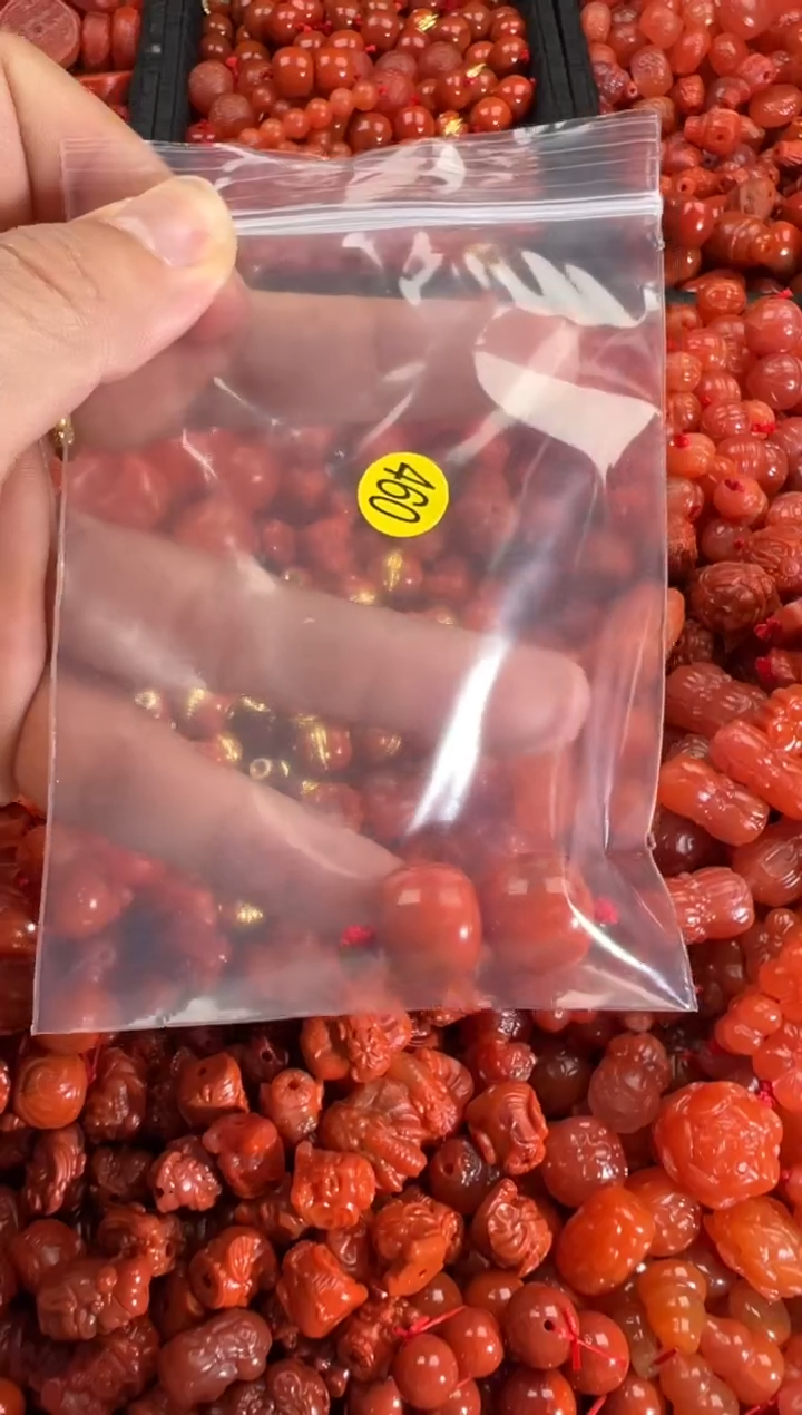 【闪购商品】南红玛瑙颈饰未镶嵌1