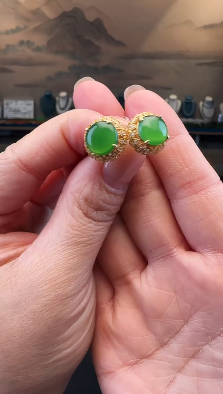 银S925镶嵌和田玉耳饰圆蛋面