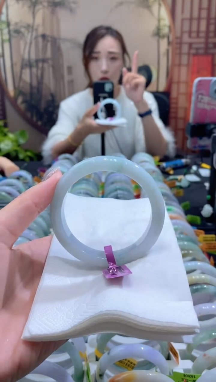 未镶嵌手镯翡翠00070547