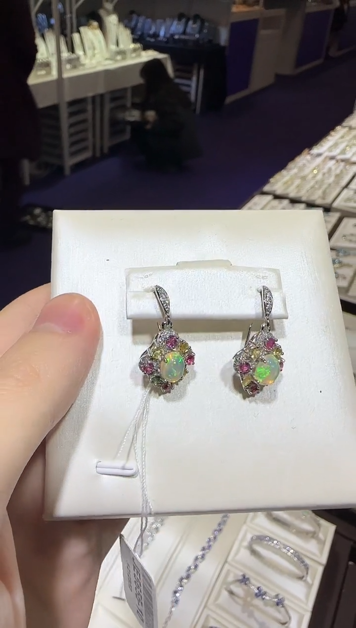 【闪购商品】欧泊珠宝奇石银S925镶嵌6*8mm耳钩