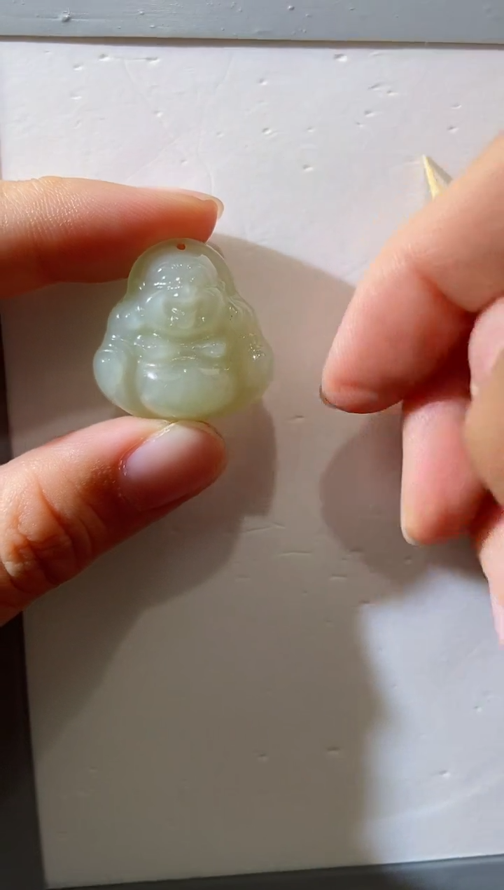 【闪购商品】和田玉吊坠(赠链)未镶嵌和田玉佛公吊坠