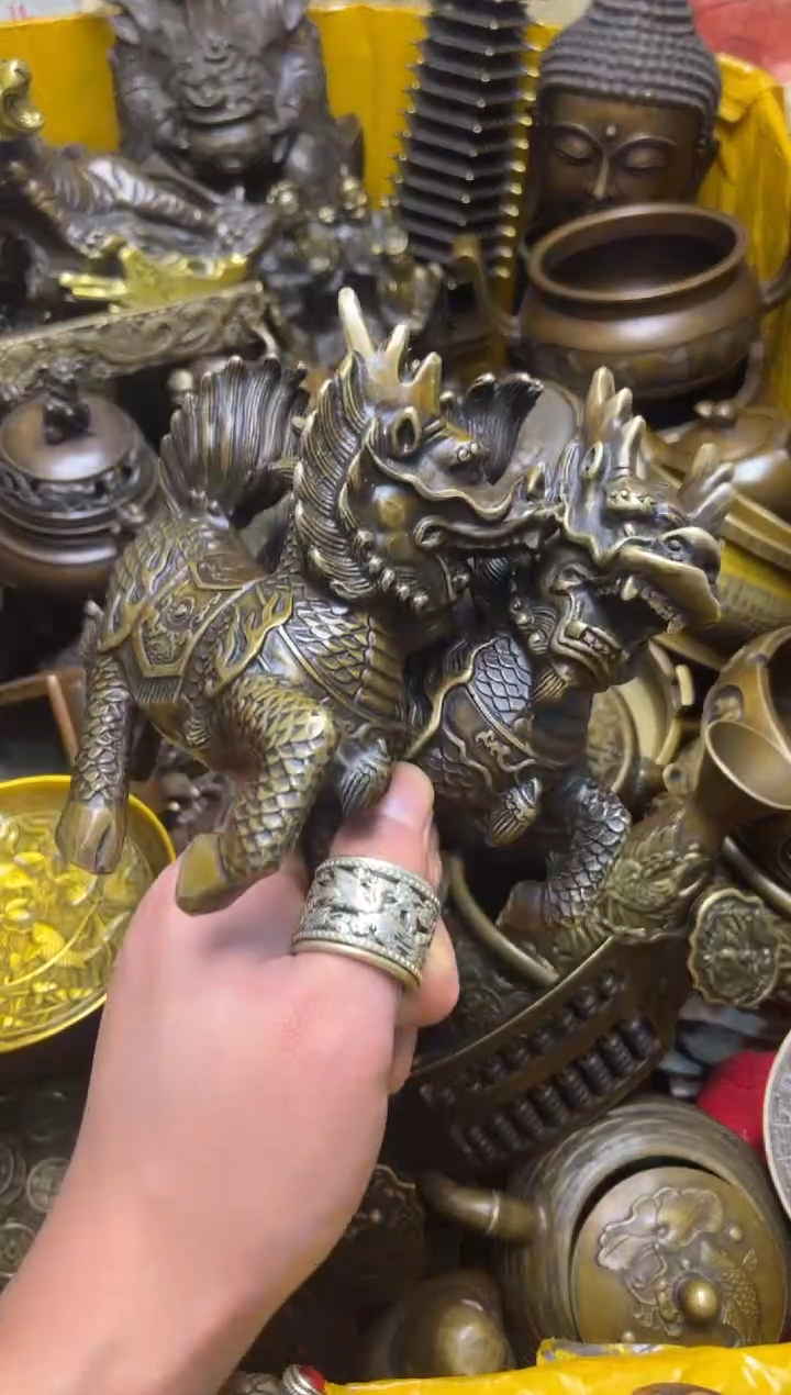 精美铜器，点击下单