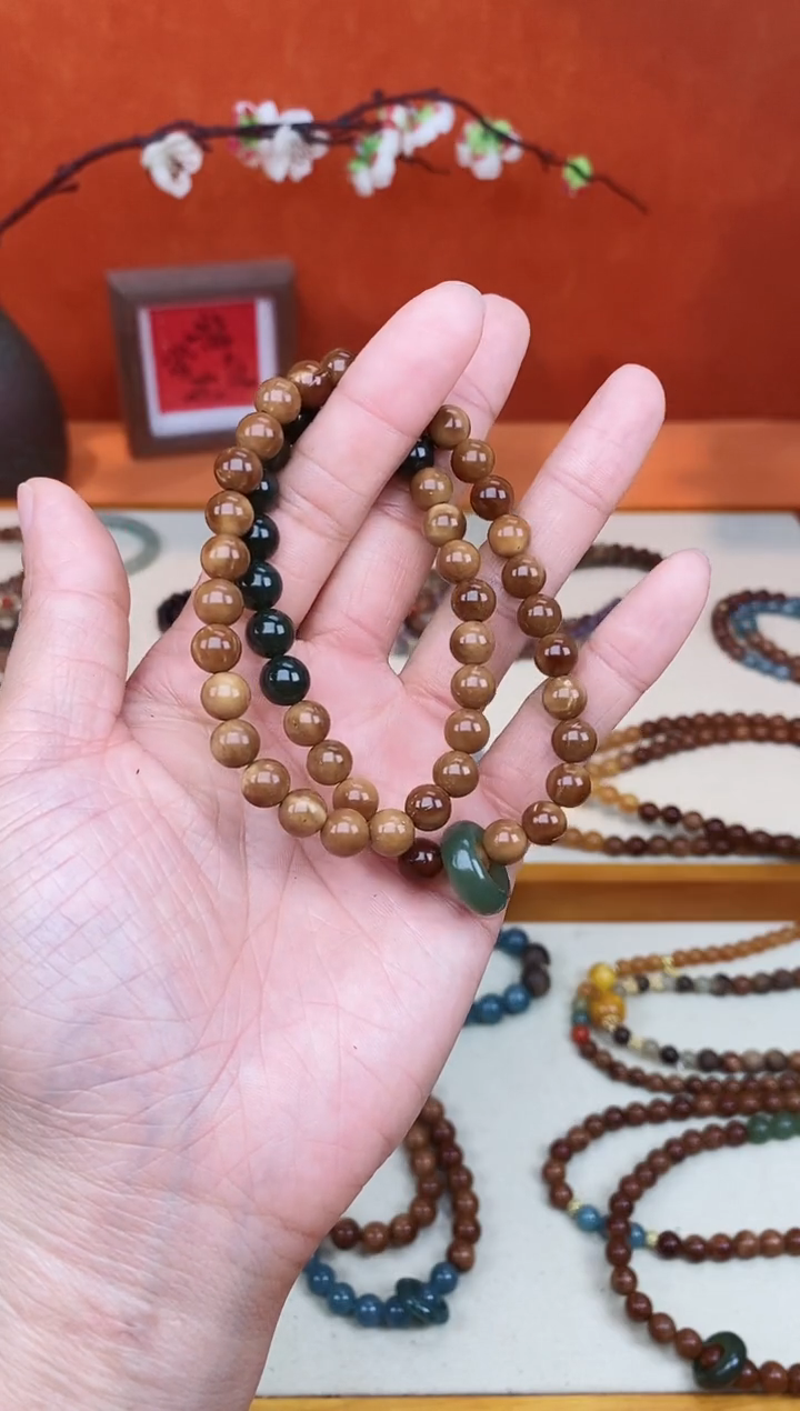 【闪购商品】库克手串未镶嵌菠菜绿只此青绿双圈