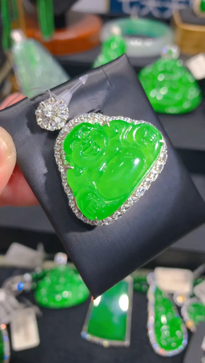 【闪购商品】翡翠颈饰银S925镶嵌一季