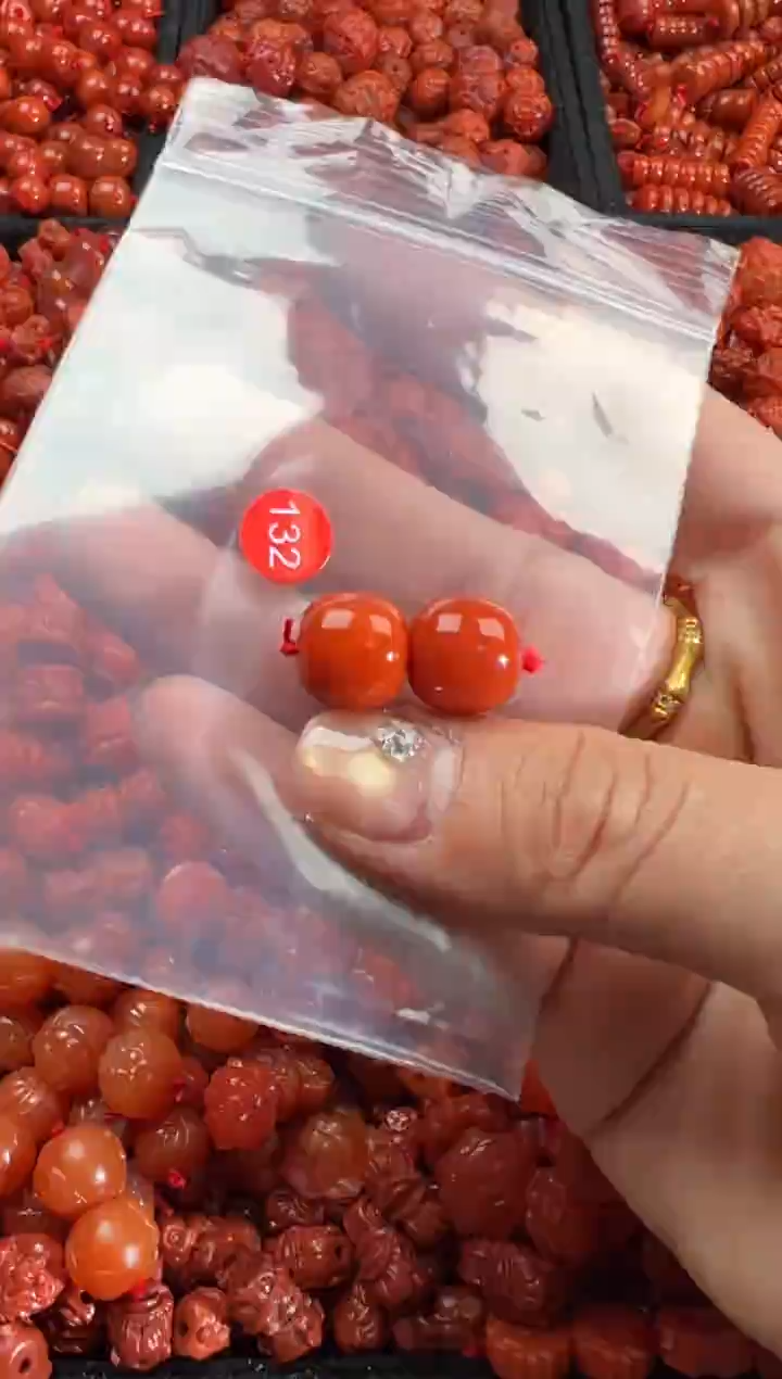 【闪购商品】南红玛瑙合金颈饰1