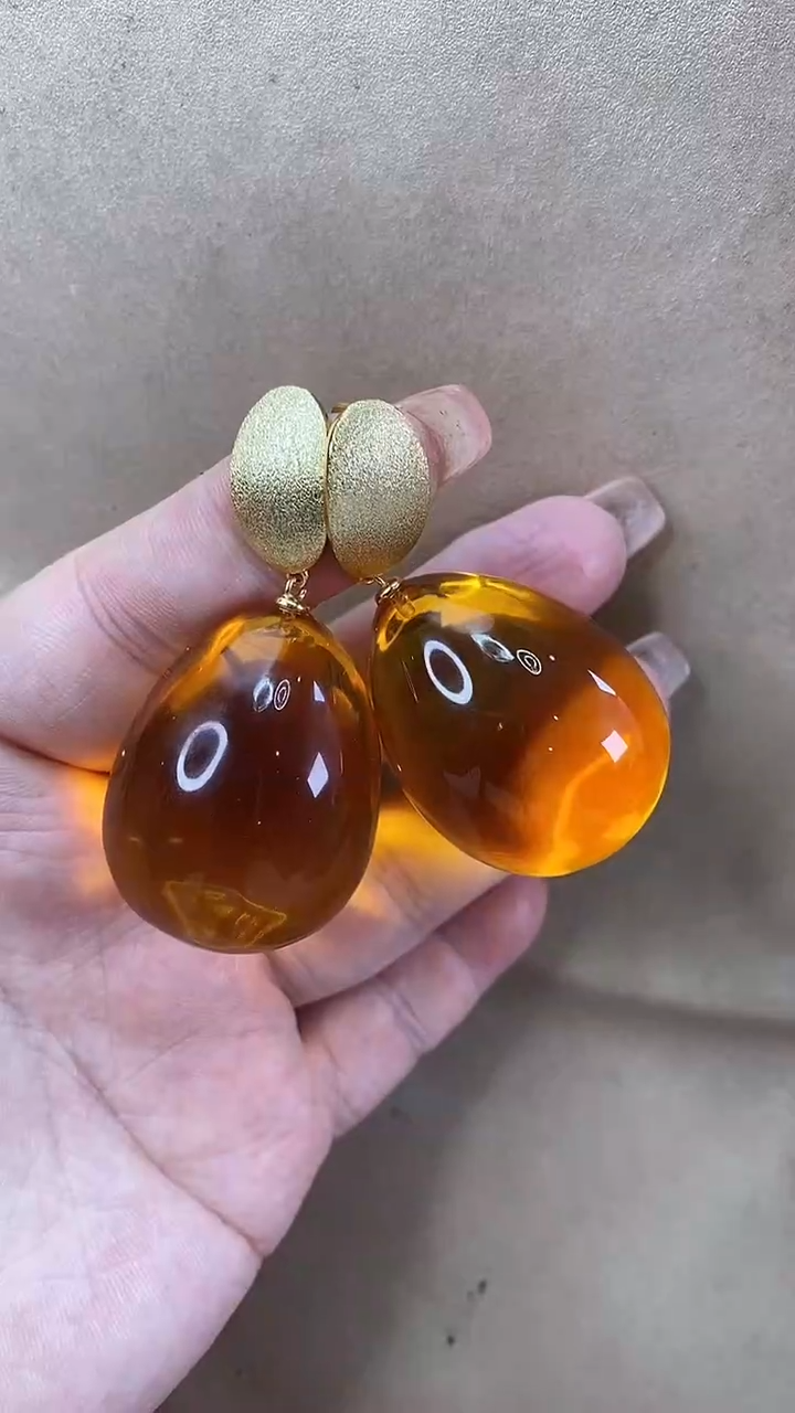 琥珀颈饰未镶嵌耳环