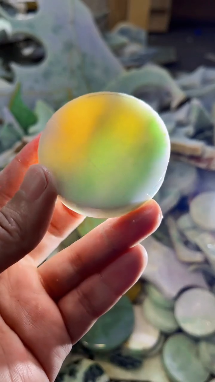 【闪购商品】翡翠挂件未镶嵌A货康壹203