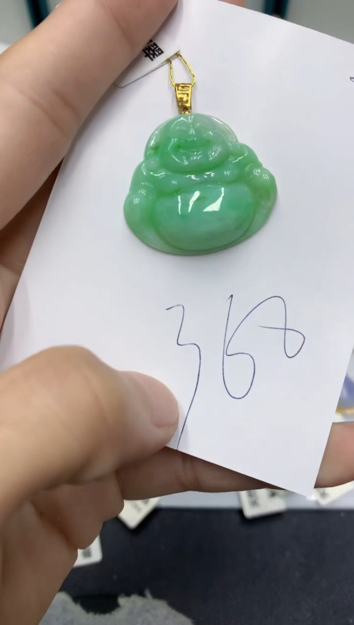 【闪购商品】翡翠颈饰18K金镶嵌翡翠