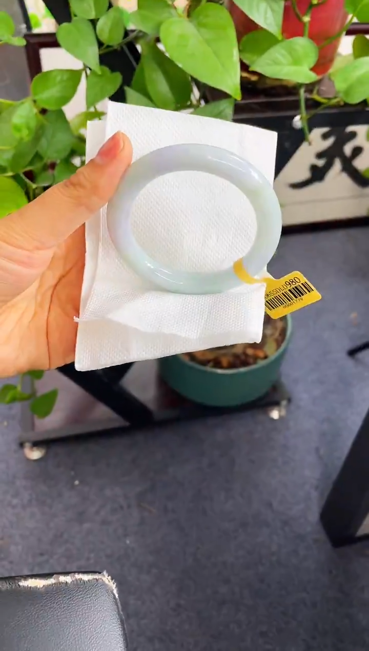 未镶嵌手镯翡翠010-56