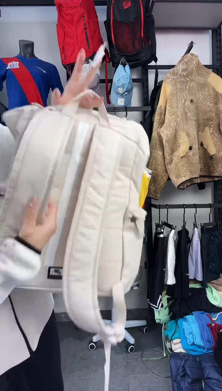 103闪购编码Nike/Jordan运动卫衣裤以直播间过款为准尺码·书包