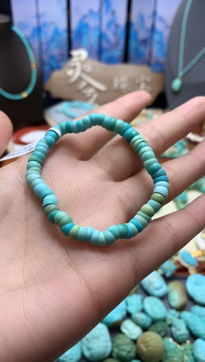【闪购商品】绿松石手链未镶嵌精工丝绒大肠