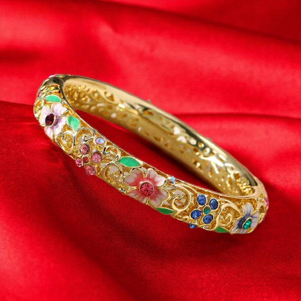  【港奢珠宝】非遗传承典藏景泰蓝彩色四叶花掐丝镂空臻品手镯