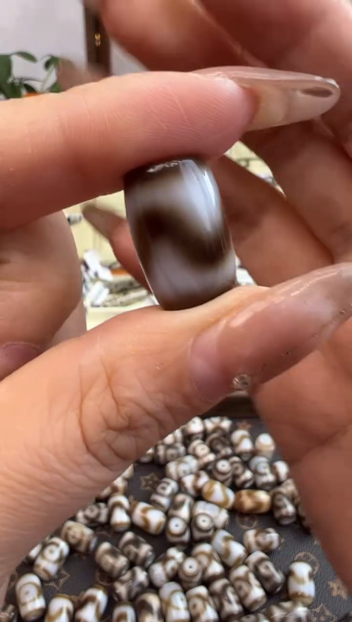 【闪购商品】玛瑙/玉髓吊坠(不含链)未镶嵌94.（微瑕随机发货）