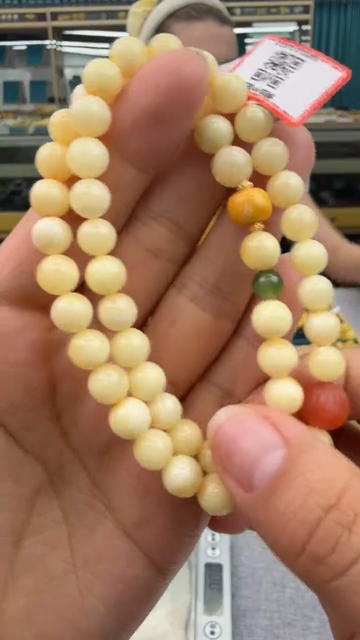 未镶嵌颈饰琥珀63秒拍号 假一赔三