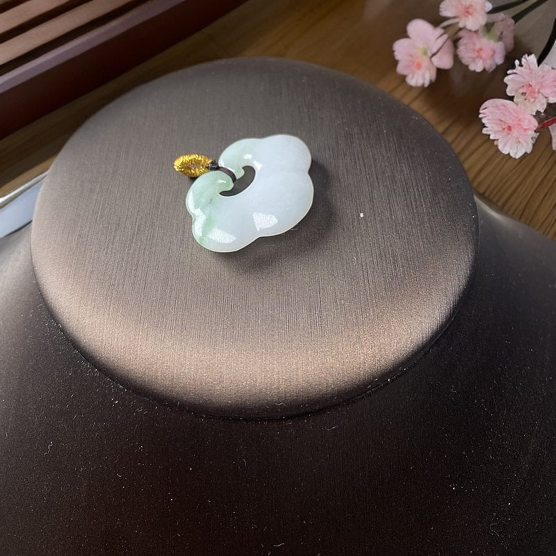 翡翠如意吊坠单件价