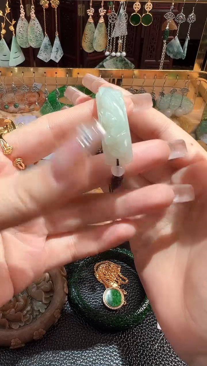 【闪购商品】翡翠耳饰未镶嵌翡翠