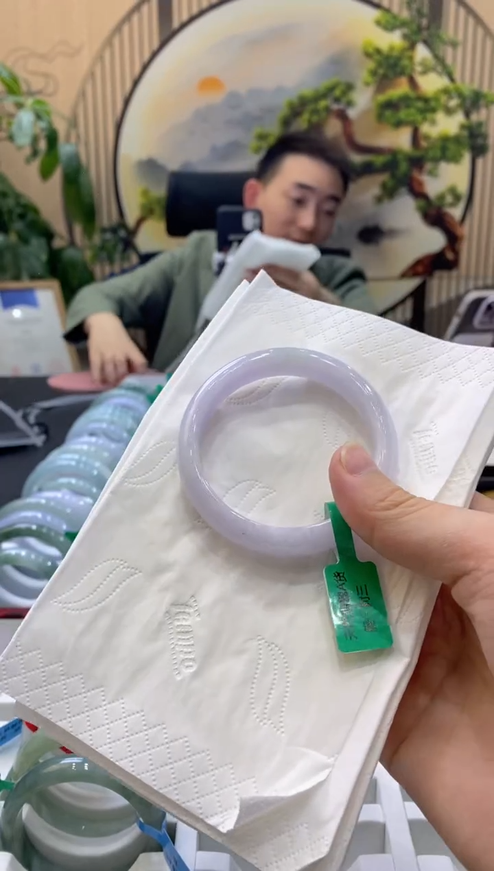 【闪购商品】翡翠手镯未镶嵌000002885