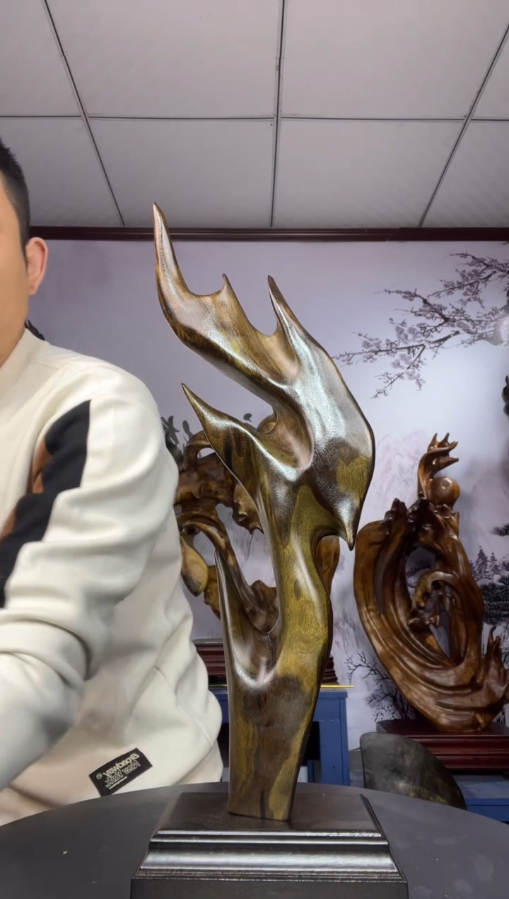 金丝楠木雕款卓*金丝楠木工艺品摆件